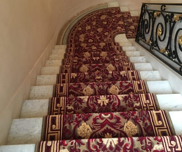 bangui-entreprise-passages-d'escaliers